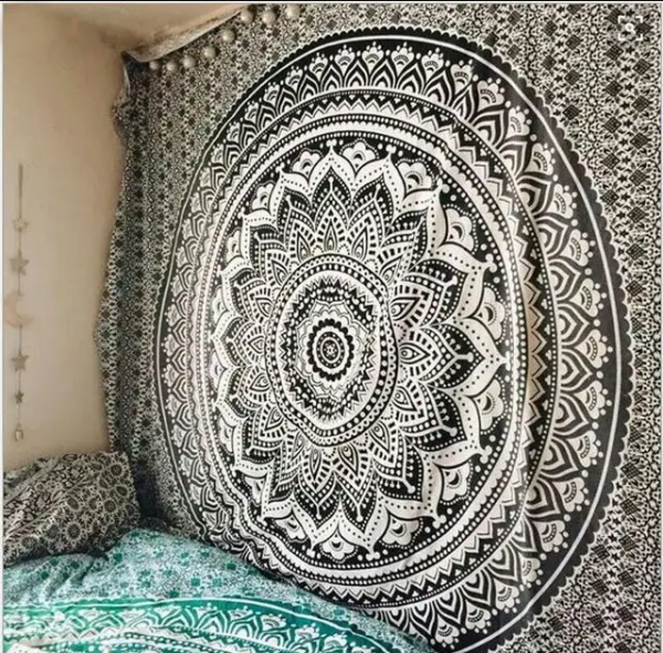 Wall tapestry with mandala