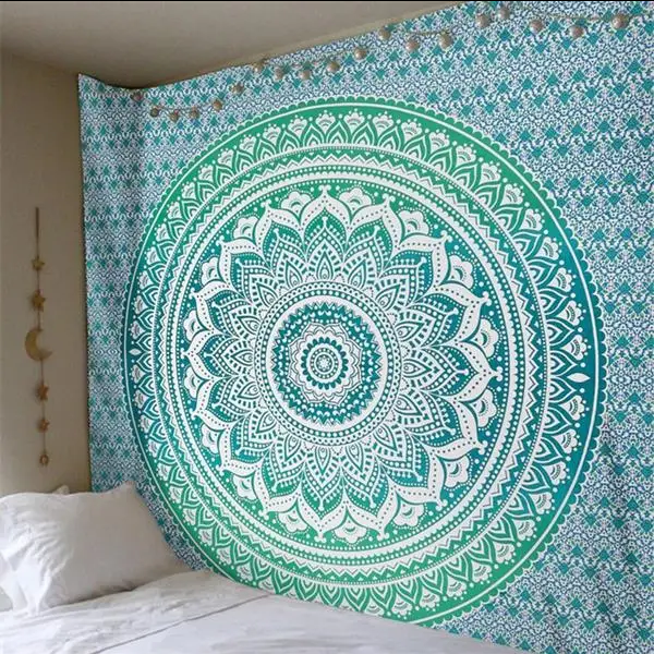 Wall tapestry with mandala